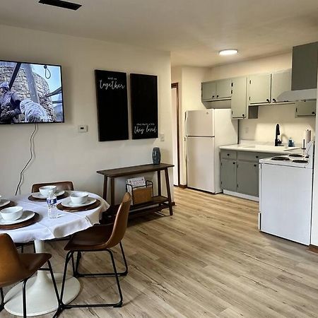 Capital Suite On 6Th Street - King Bed / Downtown! Springfield Zewnętrze zdjęcie